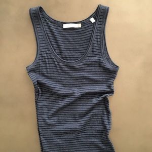 Vince tank